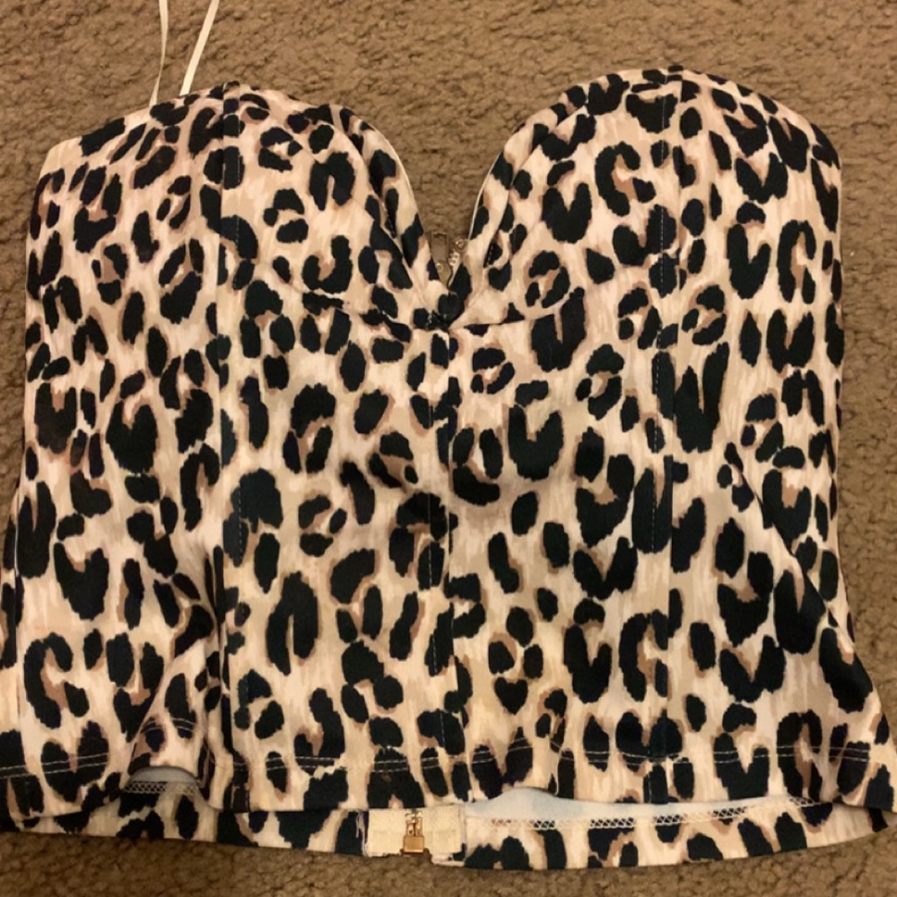 White Fox Boutique Leopard Print Crop Top
